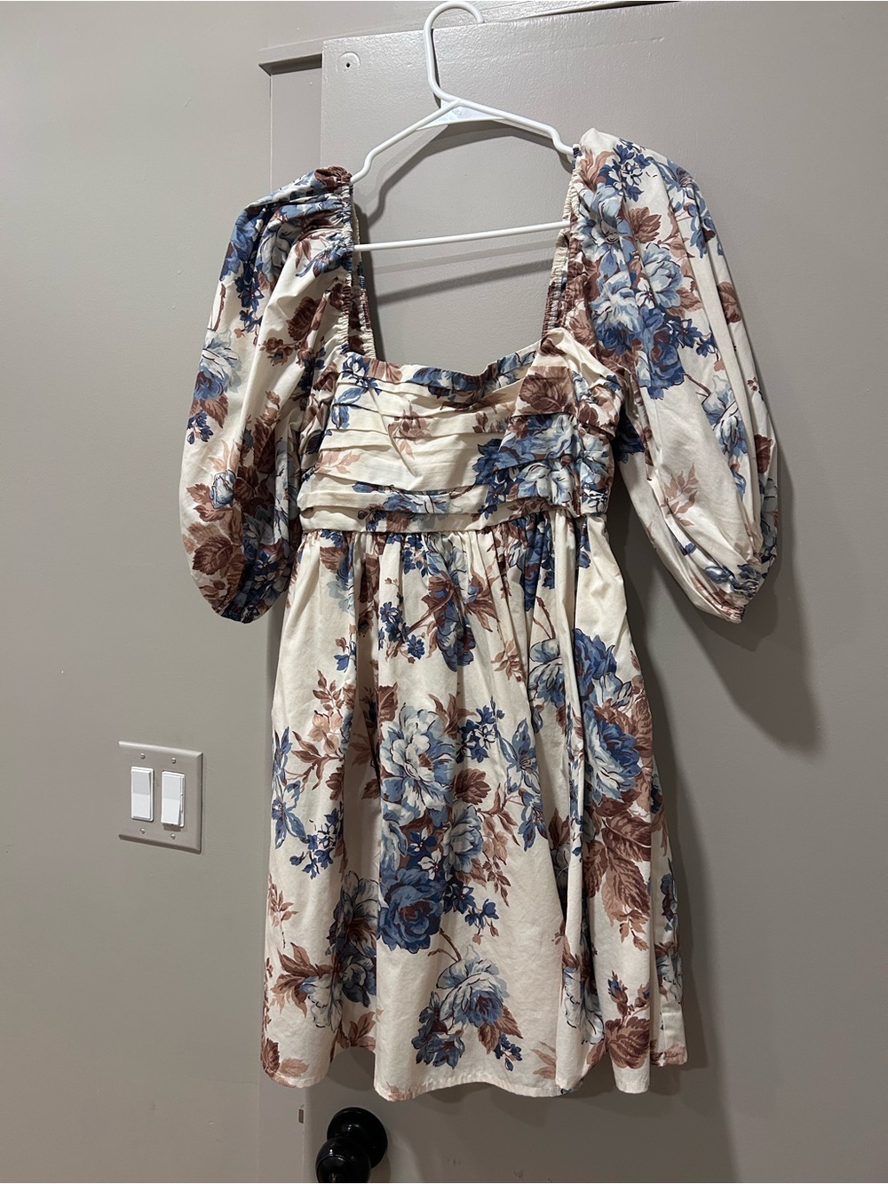 Abercrombie & Fitch Cream Mini Dress with Blue & Brown Floral